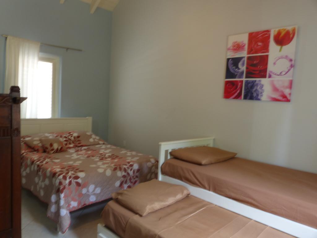 Cattleya Apartments Curacao Willemstad Ngoại thất bức ảnh