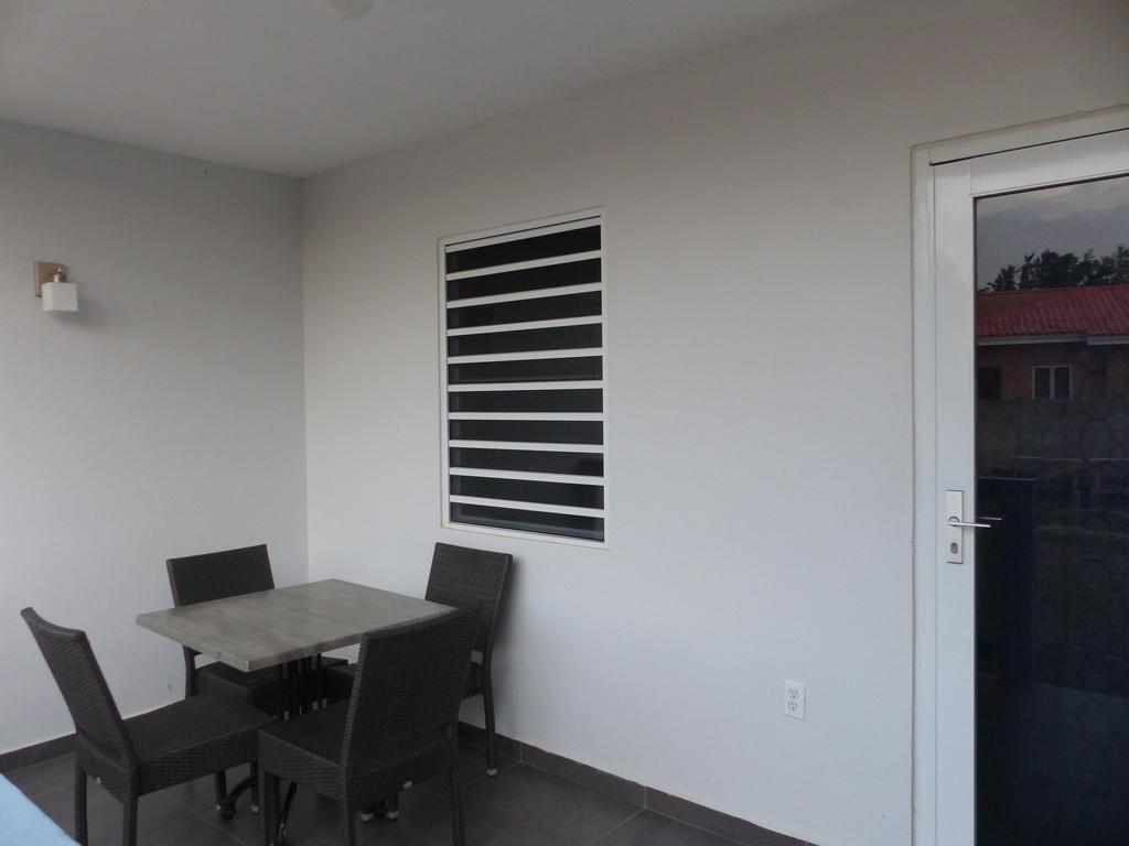 Cattleya Apartments Curacao Willemstad Ngoại thất bức ảnh