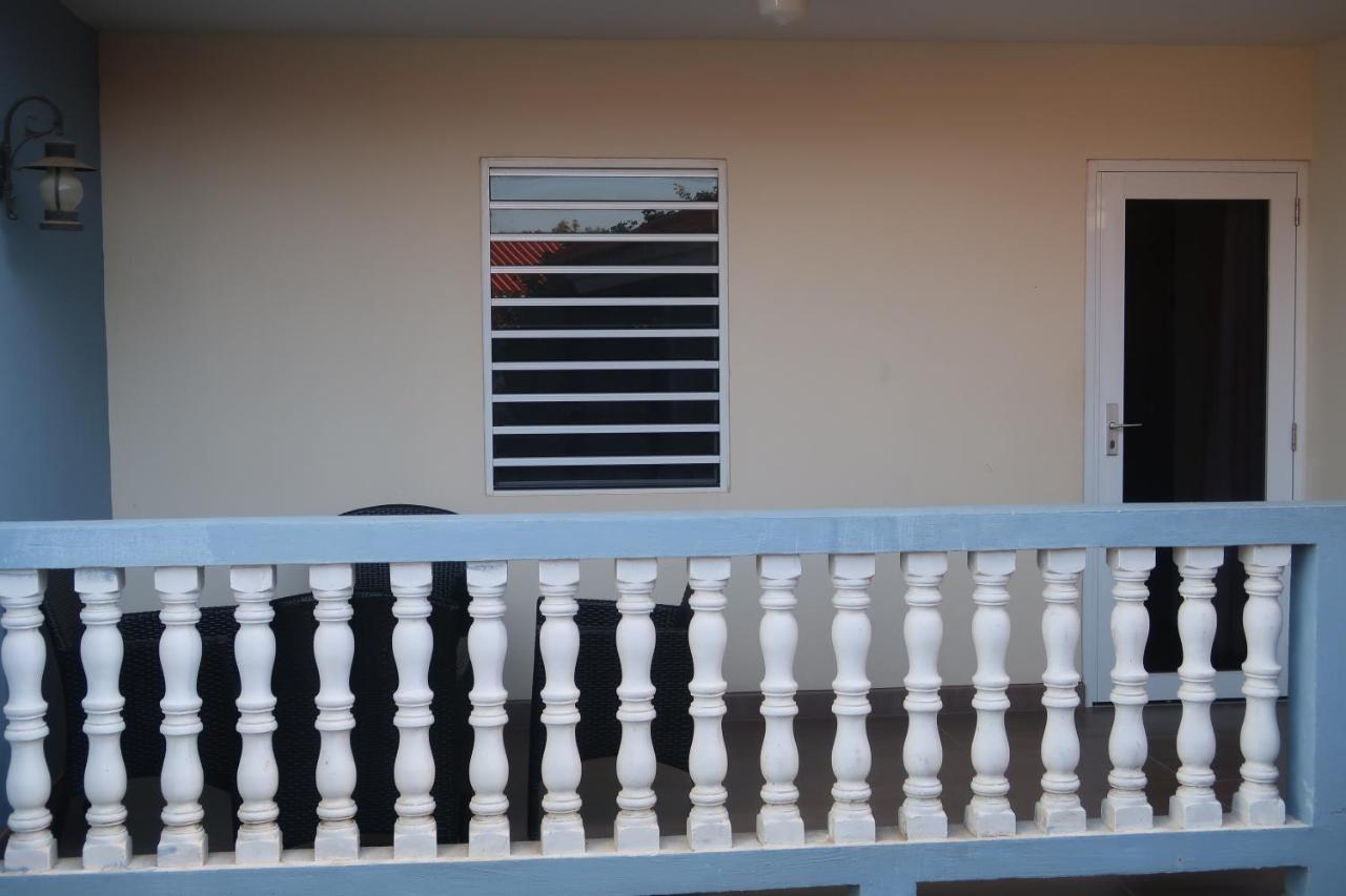 Cattleya Apartments Curacao Willemstad Ngoại thất bức ảnh